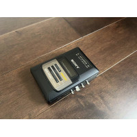 Cassette Player Sony Walkman Mega Bass FM/AM Radio Model WM-AF50 Cassette Player Sony Walkman Mega Bass FM/AM Radio Model WM-AF50