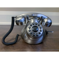 Telephone vintage Bell 125th anniversary logo good working condition phone Telephone vintage Bell 125th anniversary logo good working condition phone